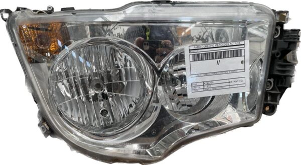 faro_derecho_9618207361_mercedes_benz_actros_mp4_1843_ls_1016138