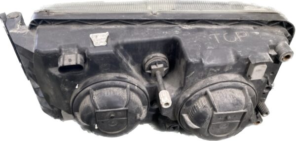 faro_derecho_504020193504047579_iveco_iveco_iveco