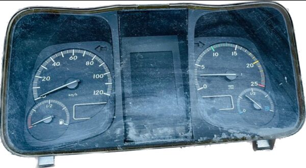 cuadro_instrumentos_0084468421a0084468421_mercedes_benz_actros_mp4_1843_ls_1016138