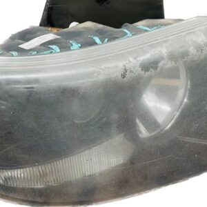 faro_derecho_7482588689_renault_trucks_premium_2_lander_460_18_1011692
