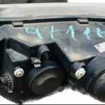 faro_derecho_7482588689_renault_trucks_premium_2_lander_460_18_1011692