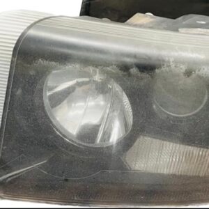 faro_izquierdo_7482588675_renault_trucks_premium_2_lander_460_18_1011692