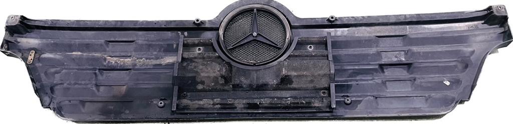 calandra_delantera_de_radiador_a94088800239408880023a94088801239408880123_mercedes_benz_mercedes_benz_atego_1828_1828_l_1998_200