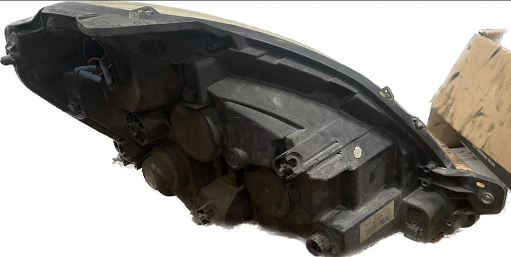 faro_izquierdo_58013754165801375742_iveco_daily_iv_platform_chassis_70c17_daily_iv_platform_chassis_70c17_p_platform_chassis