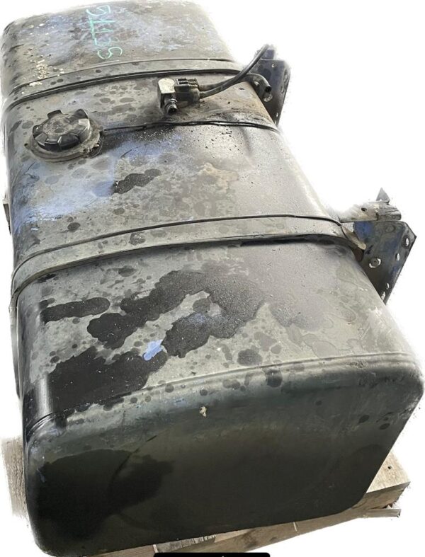 deposito_combustible_7420823476_renault_trucks_premium_distribution_320_26d_1007888