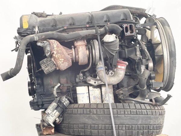 motor_completo_742086580374850007547485001666_renault_trucks_premium_2_lander_440_18_10112
