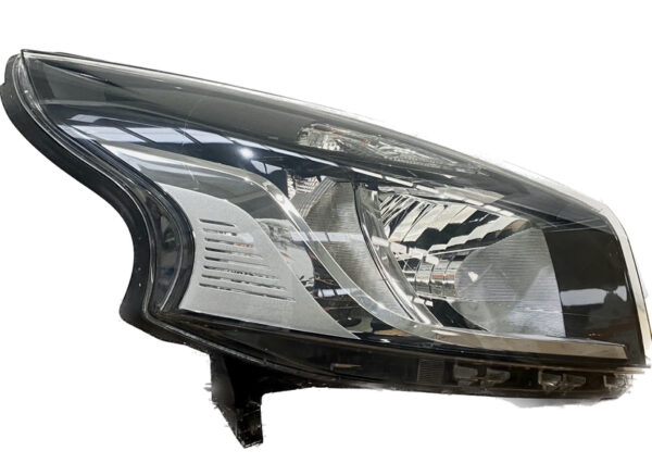 faro_derecho_260105469r_renault_renault_trafic_iii_furgon_fg_1_6_dci_95_renault_trafic_iii_furgon_fg_1_6_dci_95_fgmj_fgmr