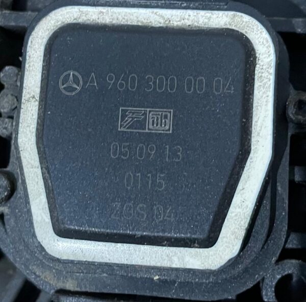 pedal_de_acelerador_a96030000049603000004_mercedes_benz_mercedes_benz
