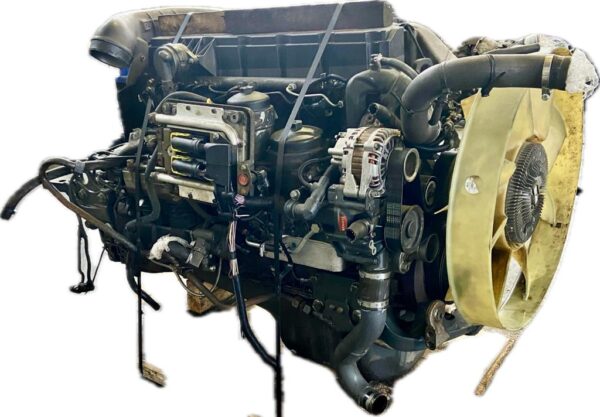 motor_completo_7421150923_renault_trucks_trucks_premium_2_distribution_280_18_d_2005_1008571