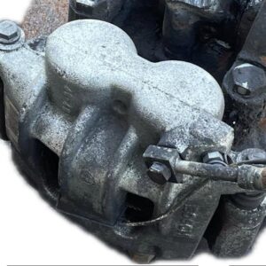 pinza_de_freno_delantera_izquierda_41011_9x225410119x225_nissan_nissan_cabstar_e_105_35_110_35_1998_2006_106cv_2953cc_1006896