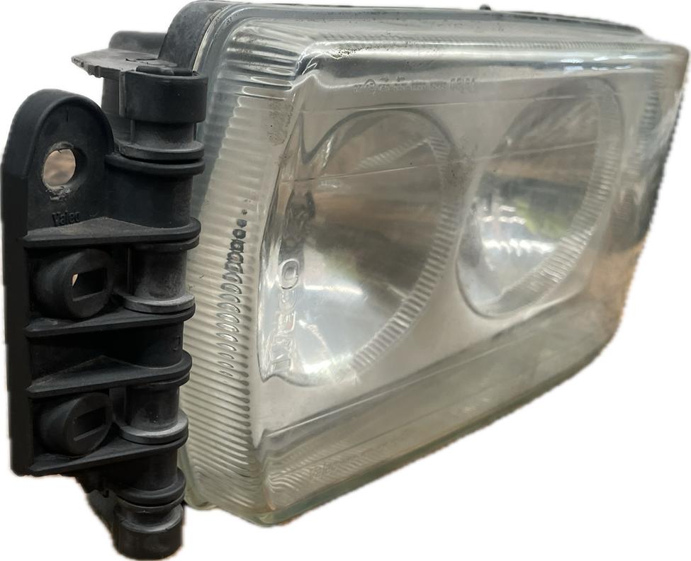 faro_izquierdo_504020193_iveco_stralis_ad_260s27_cng_at_260s27_cng_1012868