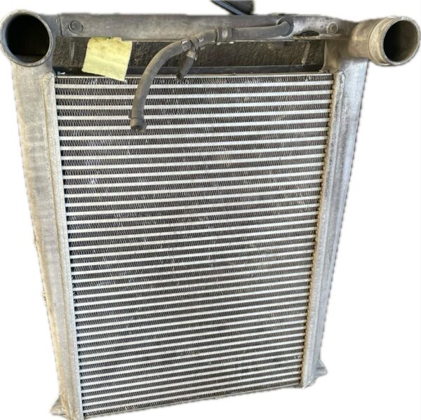 intercooler_500185849750018584985001858499_renault_trucks_premium_distribution_270_18_1007884