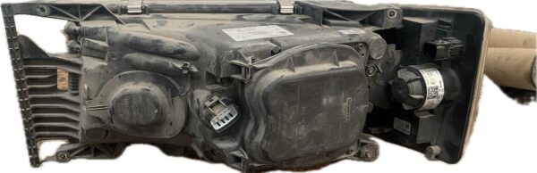 faro_derecho_1949896_scania_scania_scania
