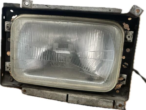 faro_izquierdo_3175031_volvo_volvo_fl_7_fl_7_260_1991_1998_260cv_6700cc_1003847