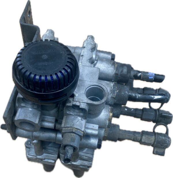 valvula_de_aire_adicional_5010143098_renault_trucks_premium_distribution_320_26d_1007888