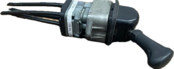 valvula_de_aire_adicional_a00042002840004200284_mercedes_benz_mercedes_benz