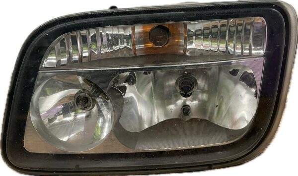 faro_izquierdo_a94382001619438200161_mercedes_benz_mercedes_benz
