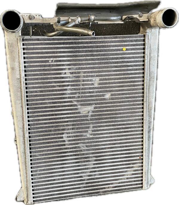intercooler_50105142455010315844_renault_trucks_renault_trucks_kerax_420_18_2001_412cv_11100cc_1007793