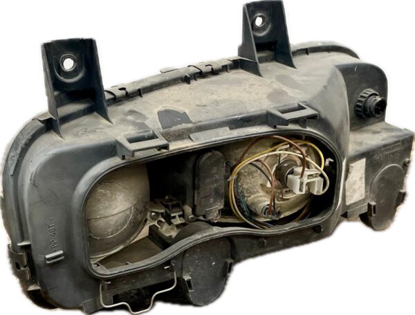 faro_izquierdo_a97382001619738200161_mercedes_benz_mercedes_benz