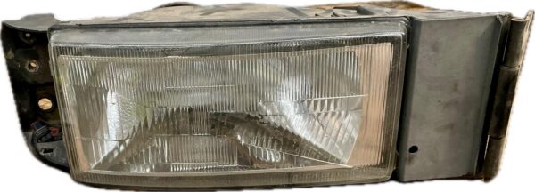 faro_derecho_99486699_iveco_iveco_iveco