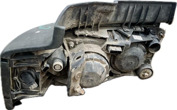 faro_izquierdo_5010468976_renault_trucks_renault_trucks_midlum_180_10_b_2001_174cv_4120cc_1007822