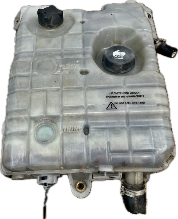 deposito_expansion_5010514340_renault_trucks_premium_distribution_320_26d_1007888