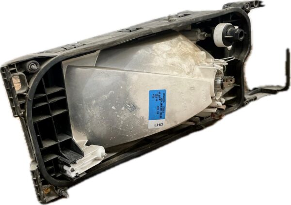 faro_derecho_17325101467003_scania_scania_pgrt_series_r_440_2010_440cv_12742cc_1012441