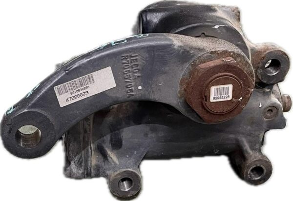 caja_de_direccion_50102946985001853490_renault_trucks_renault_trucks_midlum_240_13_2006_240cv_7200cc_1008645
