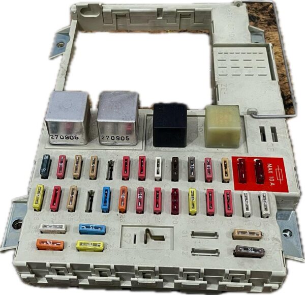 caja_de_fusibles_81254446074_man_man_tgl_7_180_8_180_fc_flc_frc_flrc_2005_180cv_4580cc_1008087