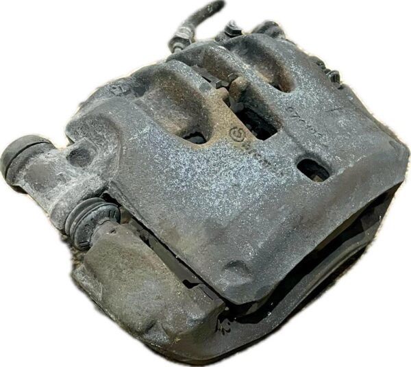 pinza_freno_trasera_derecha_44001_ma00a44001ma00a_nissan_nissan_cabstar_35_15_2006_137cv_2953cc_1008825