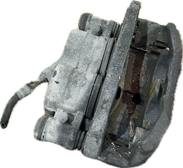 pinza_freno_trasera_derecha_44001_ma00a44001ma00a_nissan_nissan_cabstar_35_15_2006_137cv_2953cc_1008825