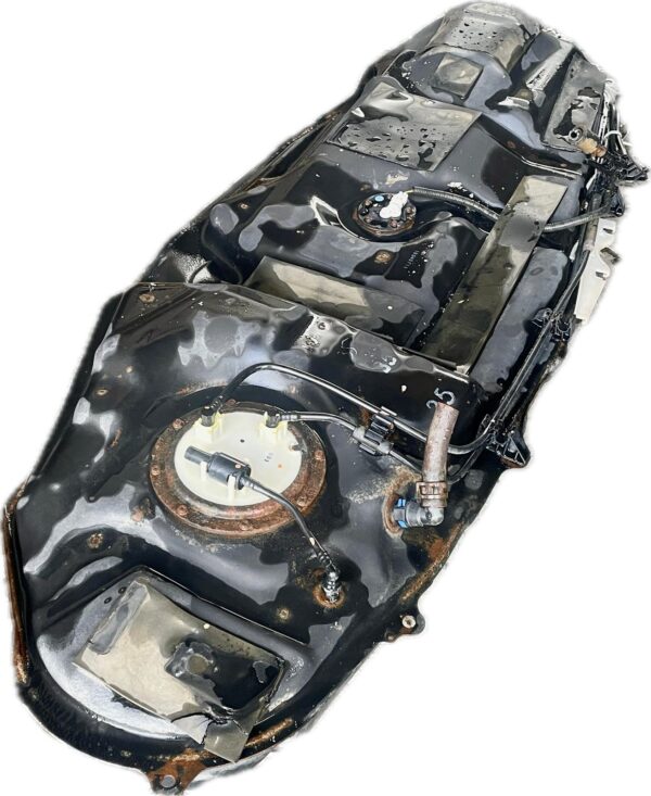 deposito_combustible_77001_42163770014216377001_422317700142231_toyota_rav4_2_2_d4d_active_4x4