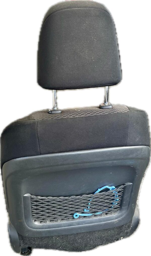 asiento_delantero_derecho_71100_42l74_b17110042l74b171100_42l75_b07110042l75b0_toyota_rav4_2_2_d4d_active_4x4