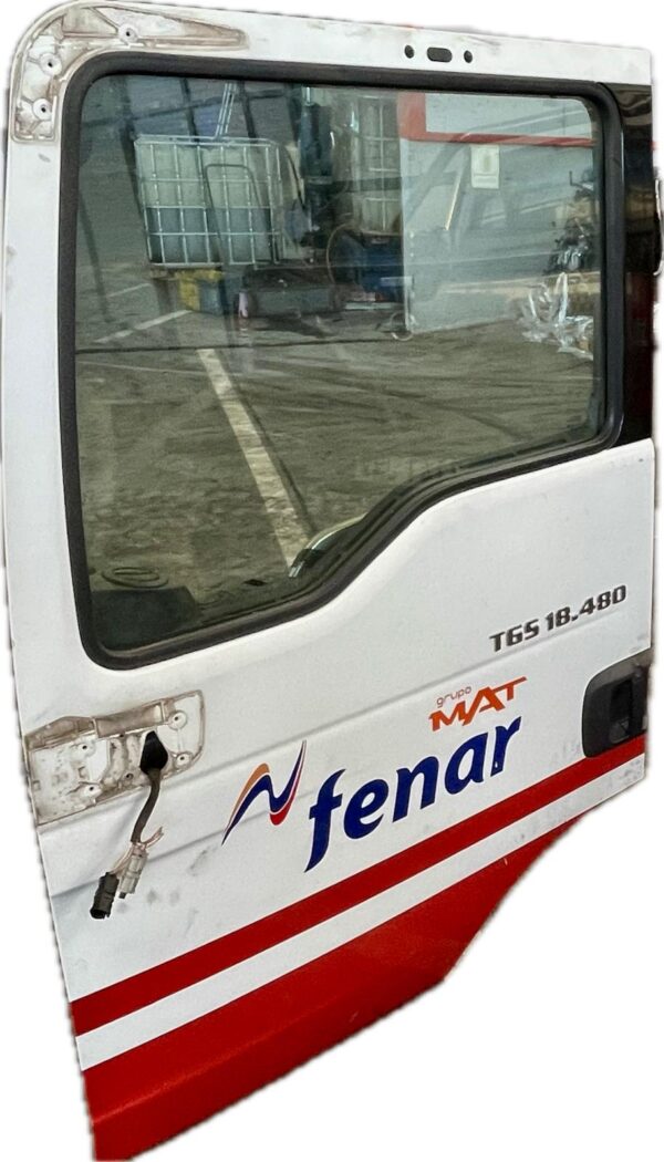 puerta_delantera_izquierda_81626004131_man_man_tgs_18_480_fk_fk_l_flk_flk_m_2007_480cv_12412cc_1009300