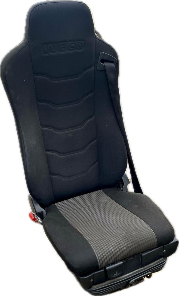 asiento_delantero_izquierdo_5802034152_iveco_eurocargo