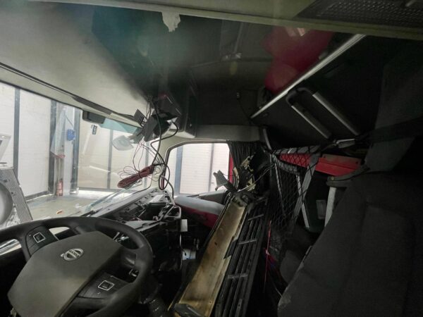 carroceria_volvo_volvo_fh_ii_460_2012_460cv_12800cc_1017400