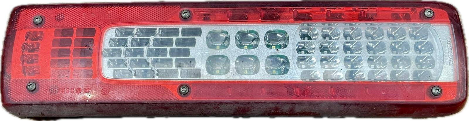 PILOTO TRASERO IZQUIERDO VOLVO VOLVO FH II 460 2012- 460CV 12800CC 1017400 - 84441766