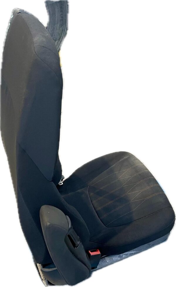 asiento_delantero_izquierdo_2104652_daf_xf