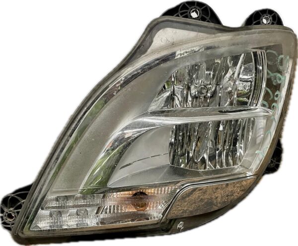 faro_izquierdo_1857526_daf_xf