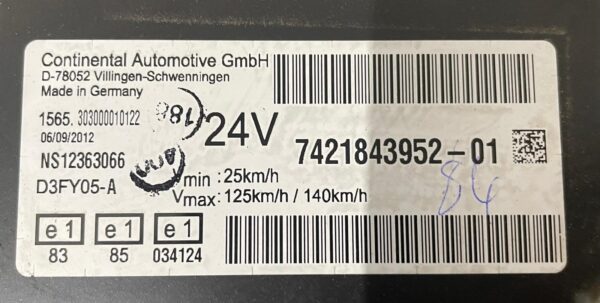 cuadro_instrumentos_7421843952_017421843952017421843952_renault_trucks_renault_trucks_magnum_dxi_13_480_19_2009_480cv_12800cc_10