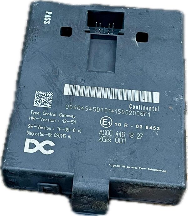 ecu_uce_centralita_a00044618270004461827_mercedes_benz_actros_mp4_1843_l_2011