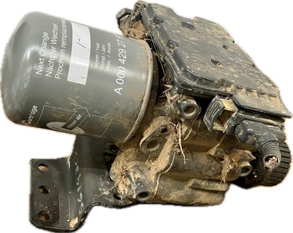 valvula_de_aire_adicional_a00044696640004469664a00144632640014463264_mercedes_benz_mercedes_benz_actros_mp4_1845_ls_2011_449cv_1