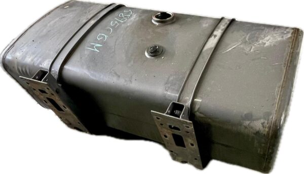 deposito_combustible_7420823476_renault_trucks_premium_distribution_270_18_1007884