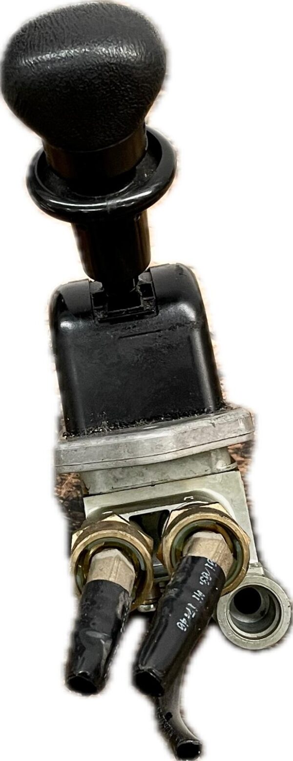palanca_freno_de_mano_5010525008_renault_trucks_premium_distribution_270_18_1007884