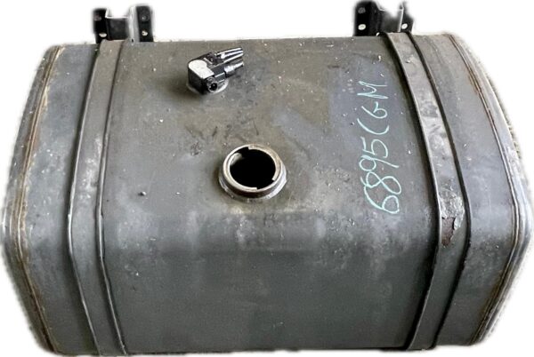 deposito_combustible_7420823478_renault_trucks_premium_distribution_270_18_1007884