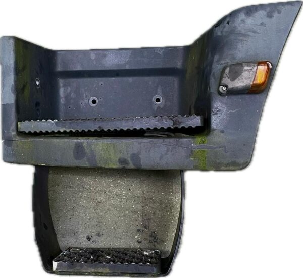 estribo_izquierdo_984661622997121500321385_iveco_iveco_eurotech_mh_190_e_24_k_1998_245cv_7790cc_1002290