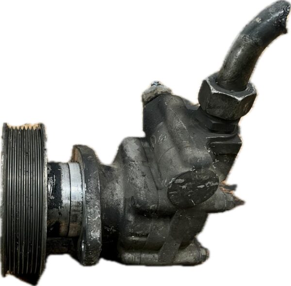 bomba_direccion_74208147057684974715_renault_trucks_renault_trucks_premium_2_distribution_320_26_2005_320cv_7200cc_1008581
