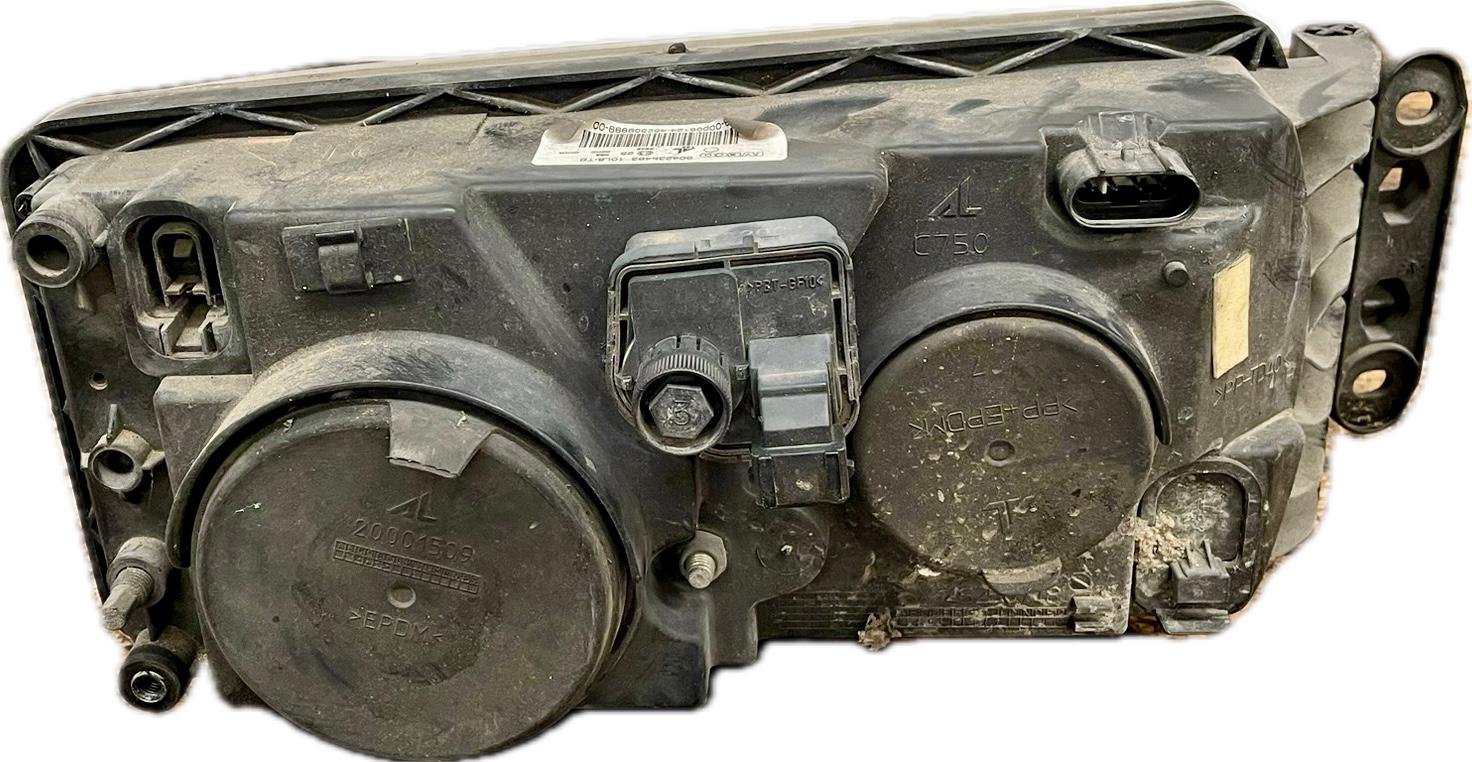 faro_izquierdo_504238463_iveco_eurocargo_120_e_20_cng_120_e_20_p_cng_1016914