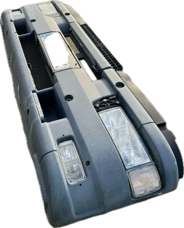 faro_derecho_48613284861340500305102_iveco_iveco_eurotech_mt_190_e_24_1997_1998_239cv_7685cc_1001947