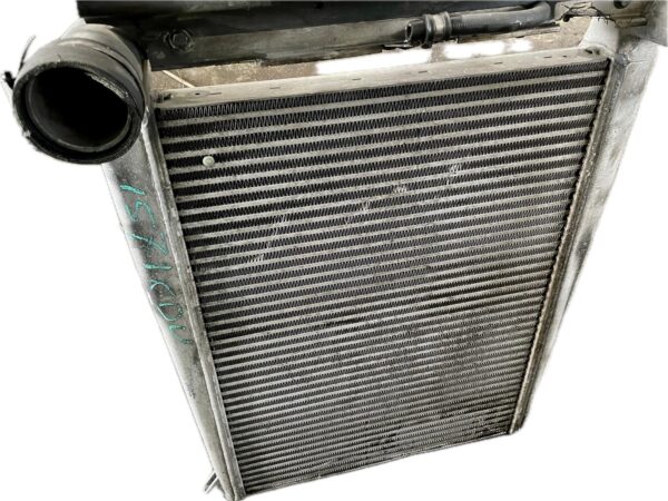 intercooler_5010514245500185849750018584985001858499_renault_trucks_premium_distribution_320_26d_1007888